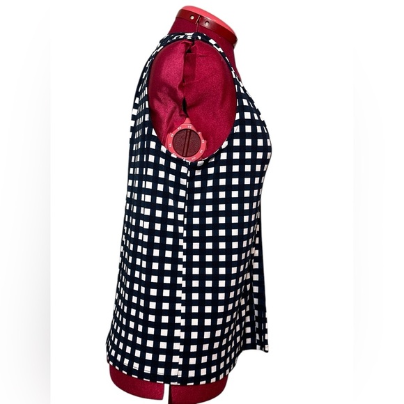 NWT Cleo Petites navy/white sleeveless stretch knit pullover V-front top - Picture 3 of 9